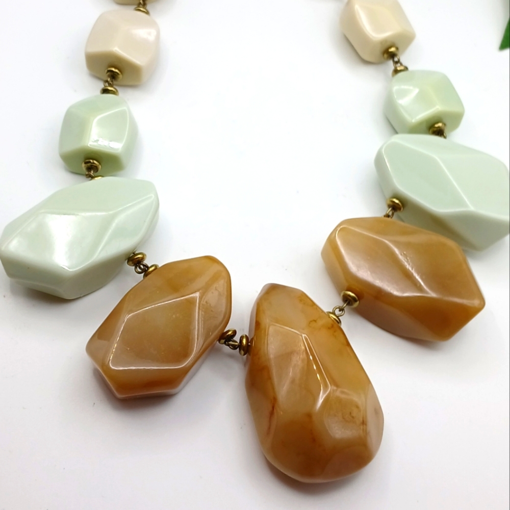 NWT Anthropologie Acetate Colorblock Cube Mint Tan Statement Necklace